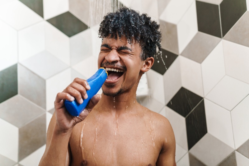 man curly hair shampoo shower