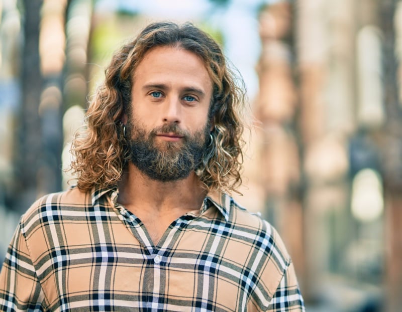 shoulder length curly hair men