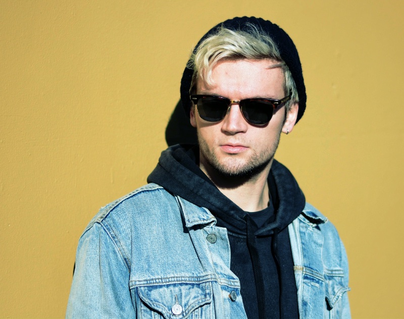 blonde hair color men