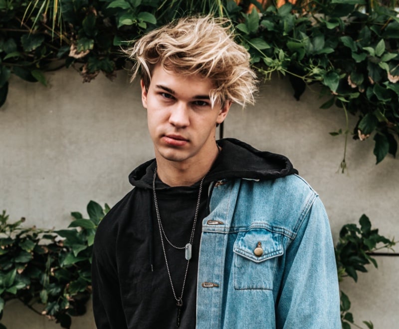 lightened hair men