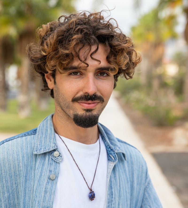 medium skin hair color men