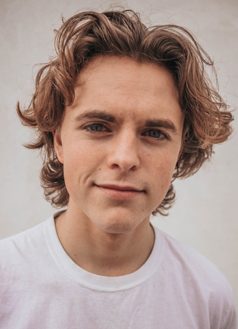 subtle highlights men