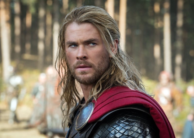 Thor long hair Chris Hemsworth