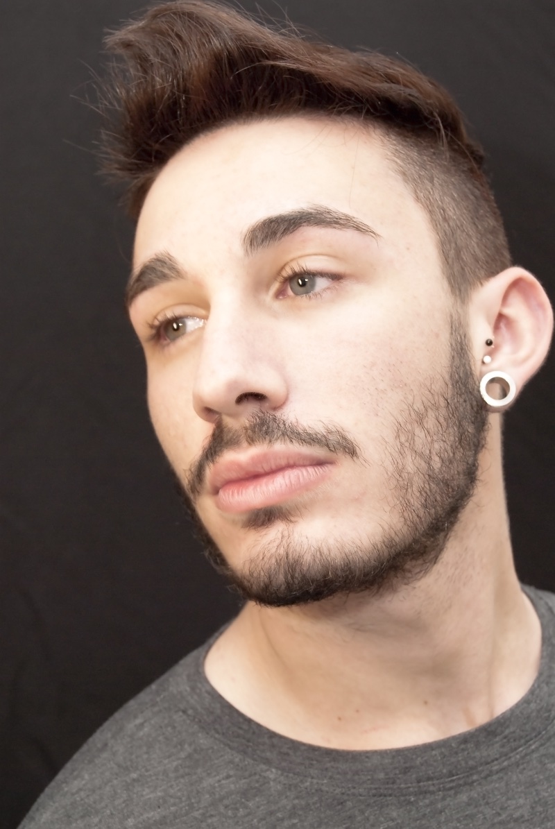 faux hawk fade men