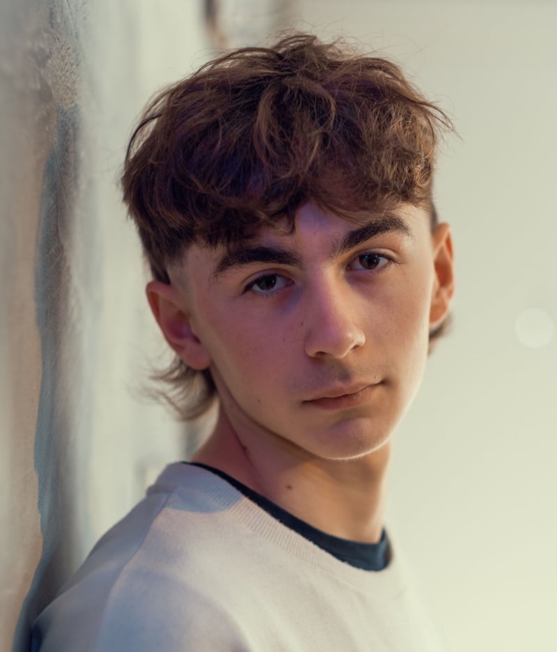 curly mullet men
