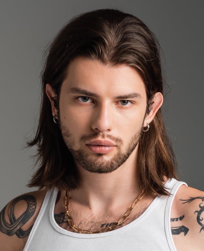 long hair pulled back men