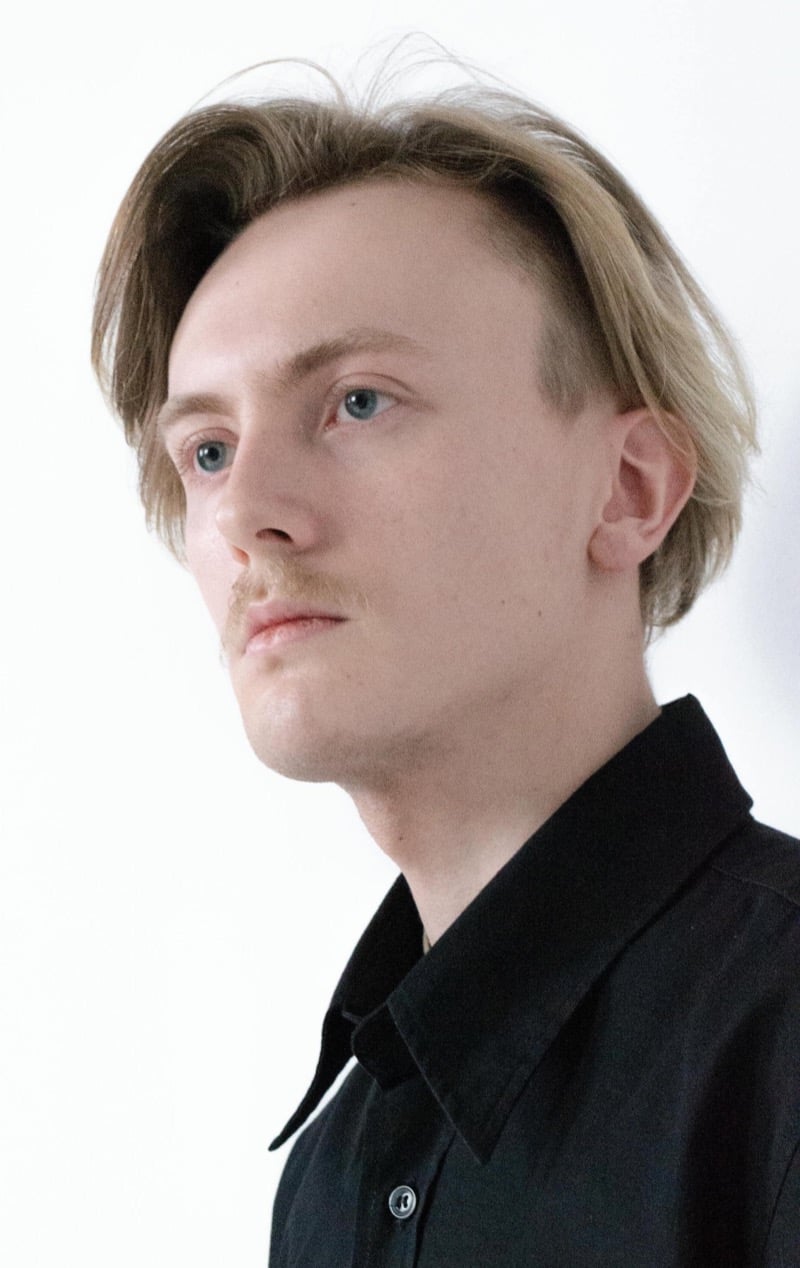 medium-length undercut men