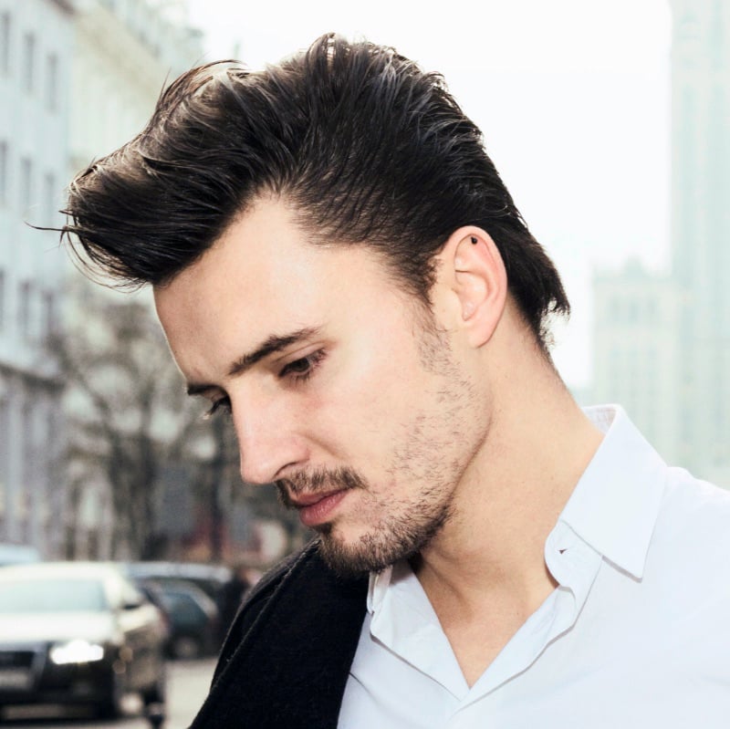 modern pompadour men