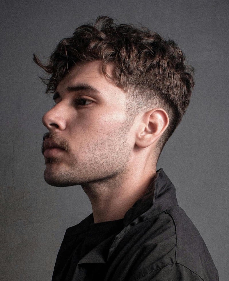 undercut low fade men
