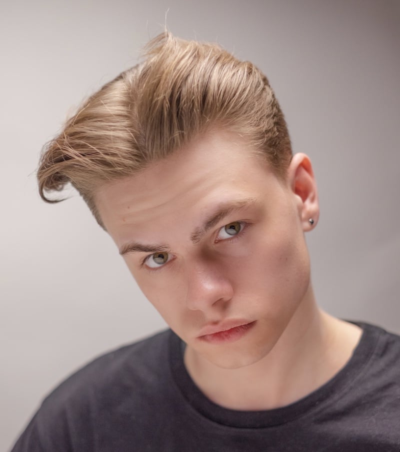 middle part quiff men
