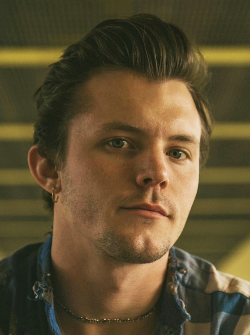 pompadour men