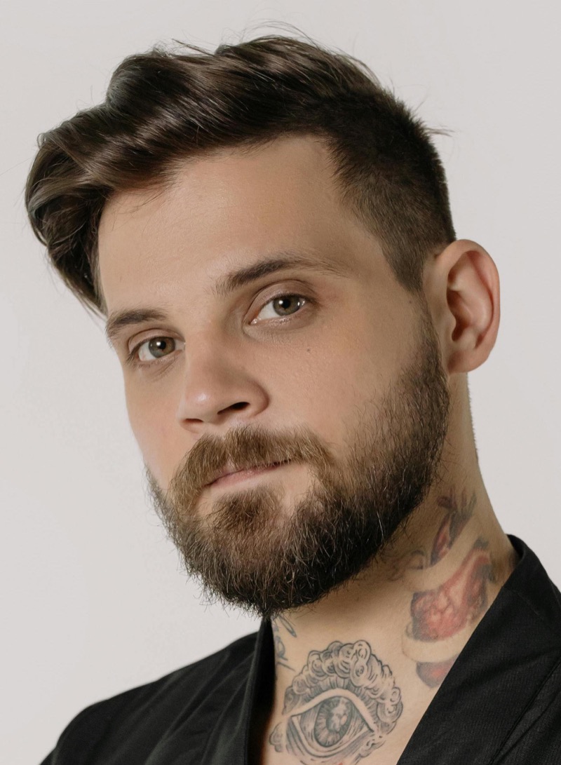 quiff men