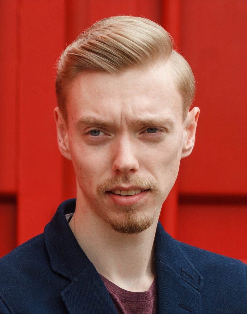 classic side part hairstyle men