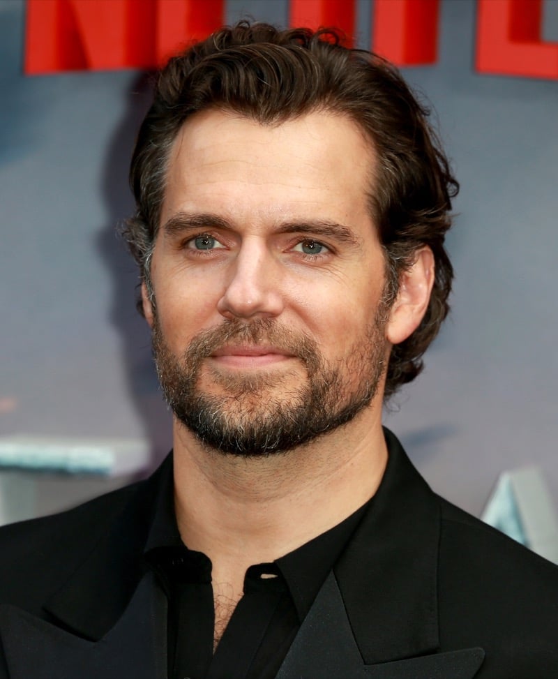 Henry Cavill heart face shape