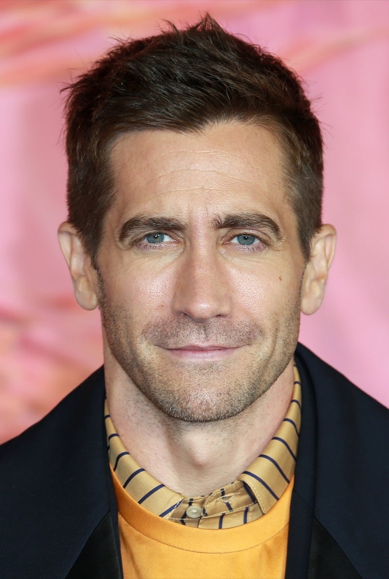 Jake Gyllenhaal textured crop heart shaped face